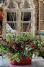 SILK Christmas Arrangement