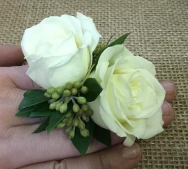 **New Item** Ring Corsage