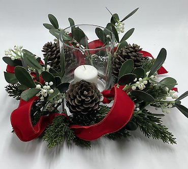 SILK Christmas Arrangement